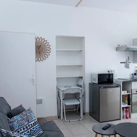 L'immeuble Du Marechal Apartment *